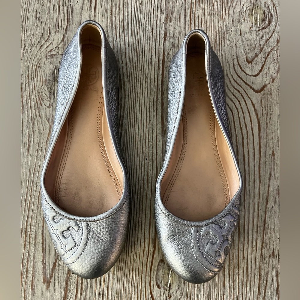 COPY - Tory Burch Ruby Embossed Pewter Ballet Flats size 8